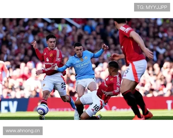 曼联成绩回暖,但问题持续积累,稳定性面临考验