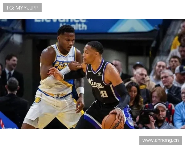 威斯布鲁克突破频率提升拉开篮网攻击空间，助攻数明显超越队友